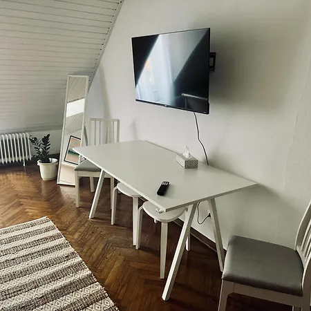 Serenity Guest house *